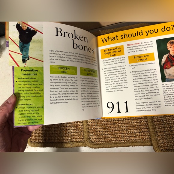 First Aid for Parents, Medical Emergency 911 procedures, quick reference, tips - Picture 4 of 7